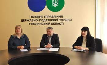 Податкова консультація онлайн: декларувати доходи дистанційно – зручно!