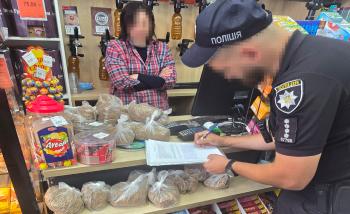 На Волині податківці виявили факт зберігання тютюнових виробів без марок акцизного податку 