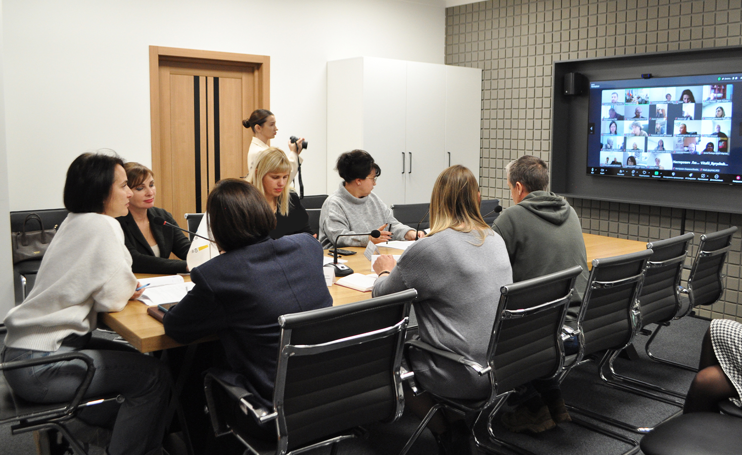 На Волині податківці стали учасниками діалогу влади та бізнесу з питань цифровізації державних послуг. Фото № 3/2