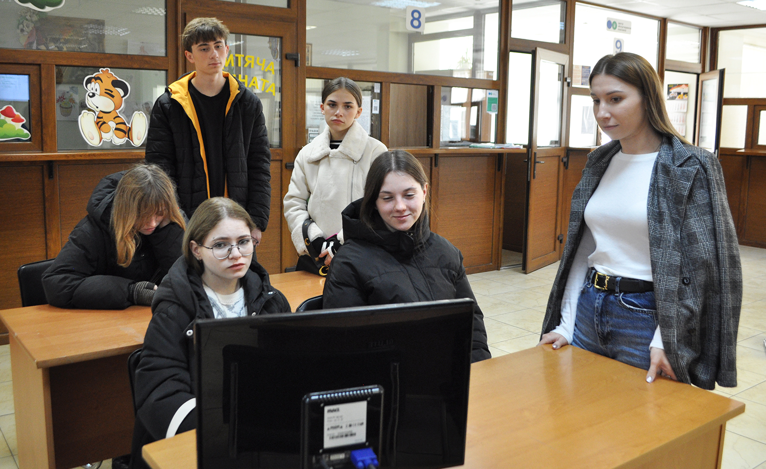 Волинські податківці навчали студентів-правників засадам онлайн-взаємодії з ДПС. Фото № 5/4