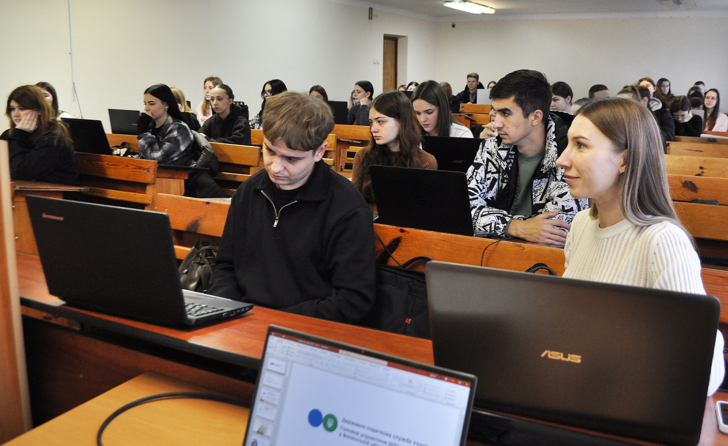 Податкова комунікація онлайн: студенти ВНУ ім. Лесі Українки знайомилися з функціоналом електронних сервісів ДПС. Фото № 2/1