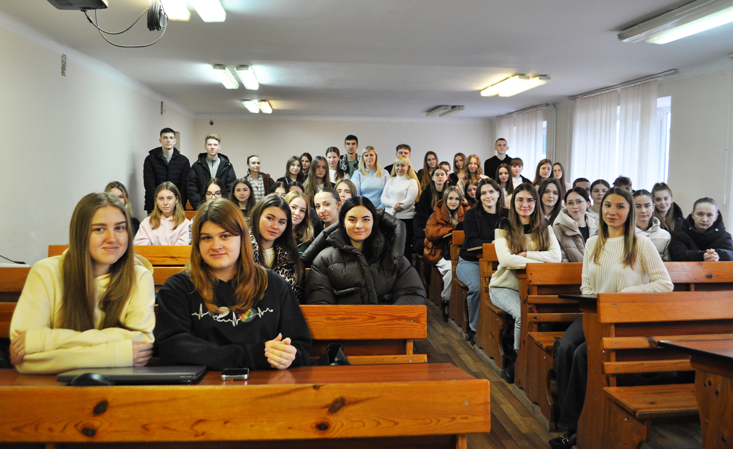 Податкова комунікація онлайн: студенти ВНУ ім. Лесі Українки знайомилися з функціоналом електронних сервісів ДПС. Фото № 8/7