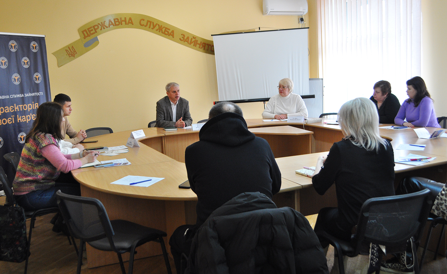 Порядок надання грантів для бізнесу: податківці обговорили з отримувачами актуальні питання. Фото № 1/0