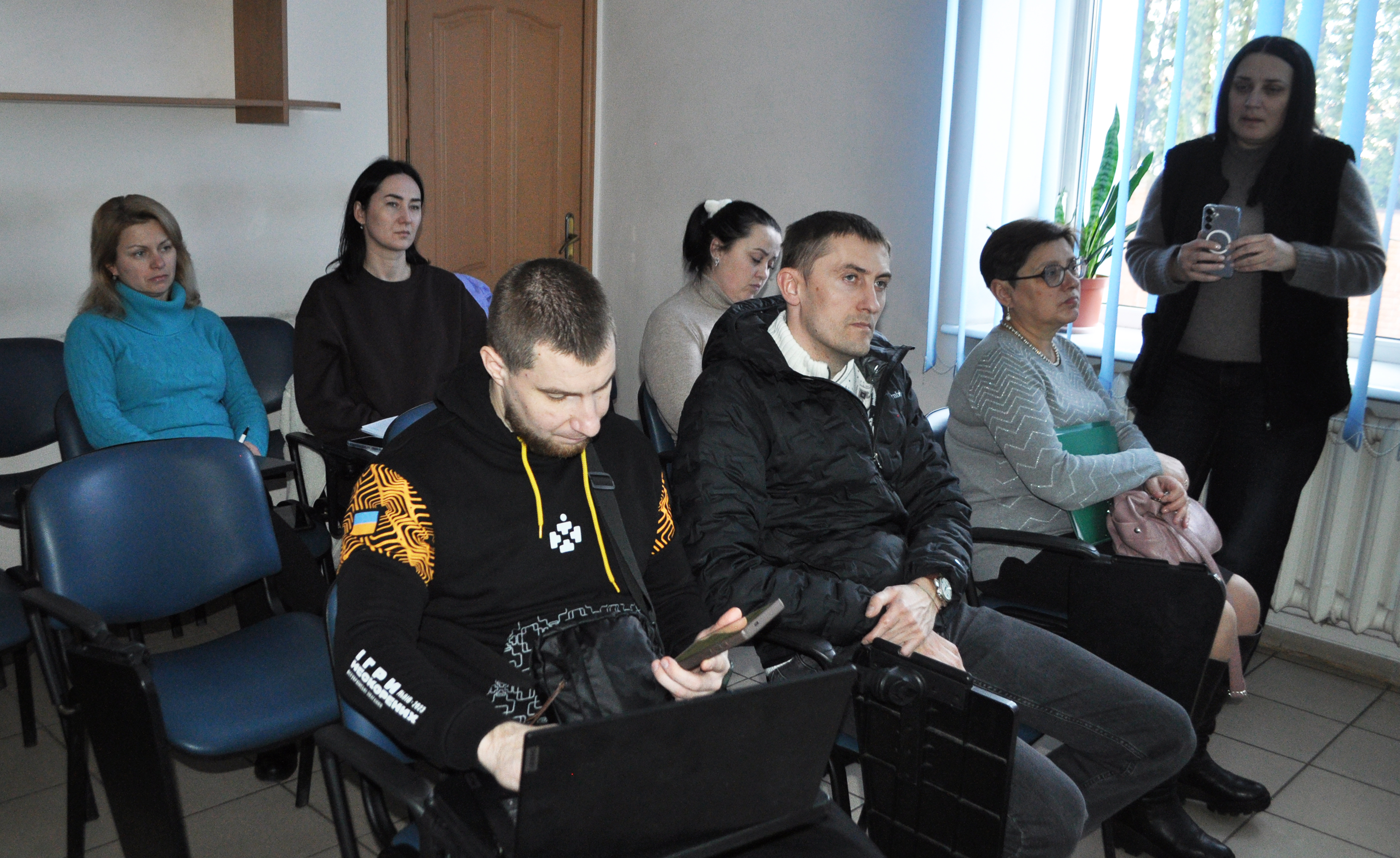 Річне звітування неприбуткових організацій: волинські податківці відповіли на актуальні питання лідерів ветеранських громадських організацій. Фото № 1/0