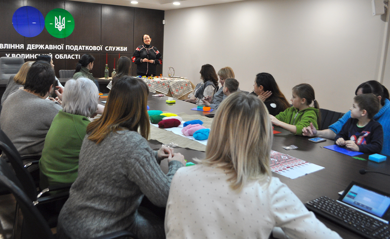 Майстер - клас  у податковій: відроджуємо традиції давньої та корисної техніки валяння. Фото № 1/0