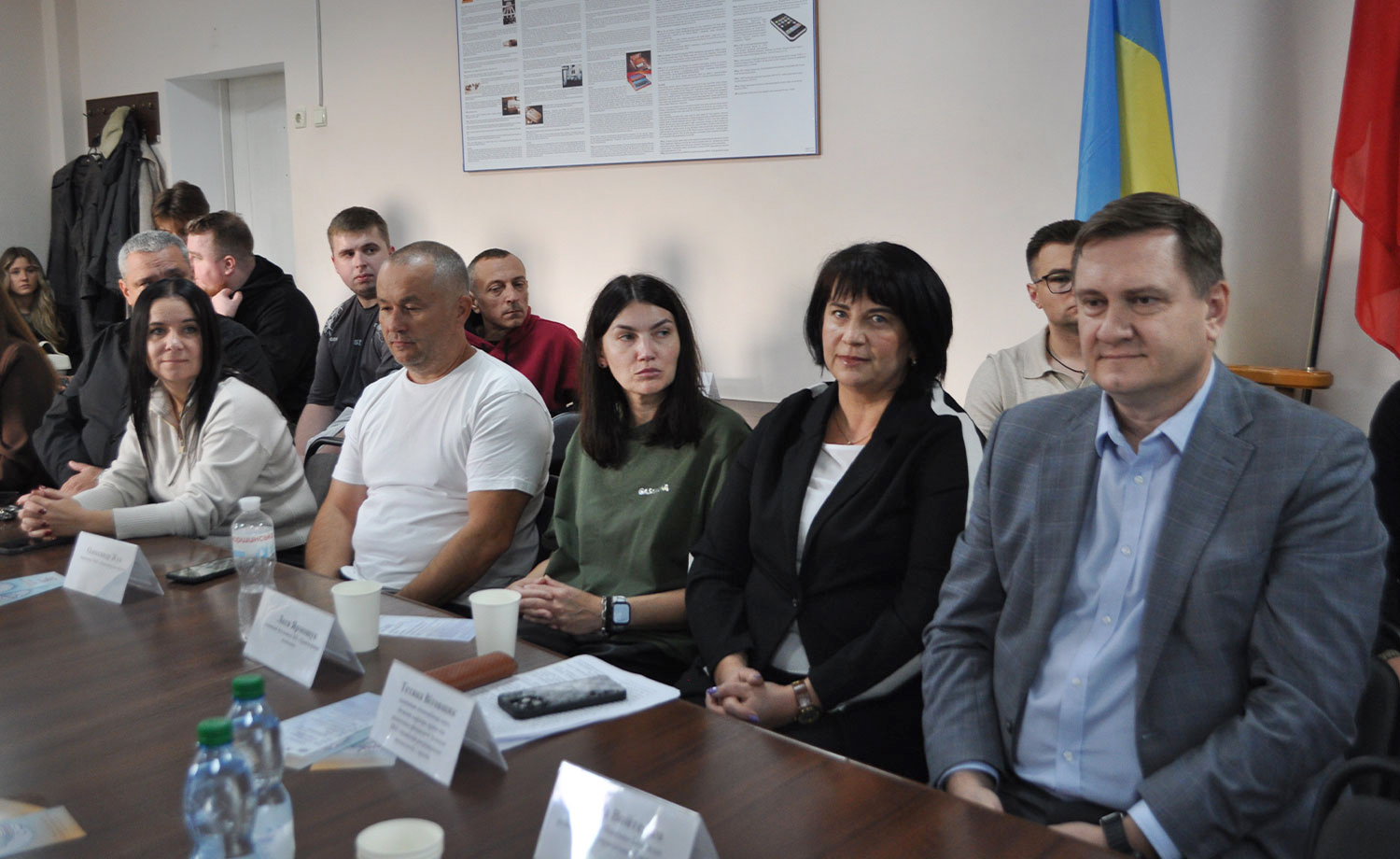 Податкова служба зацікавлена у молодих спеціалістах, яким надається всебічна підтримка. Фото № 3/2